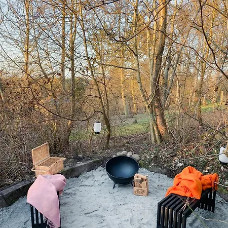 Cozy House By Sea In Hindbaerhytten * Fårevejle