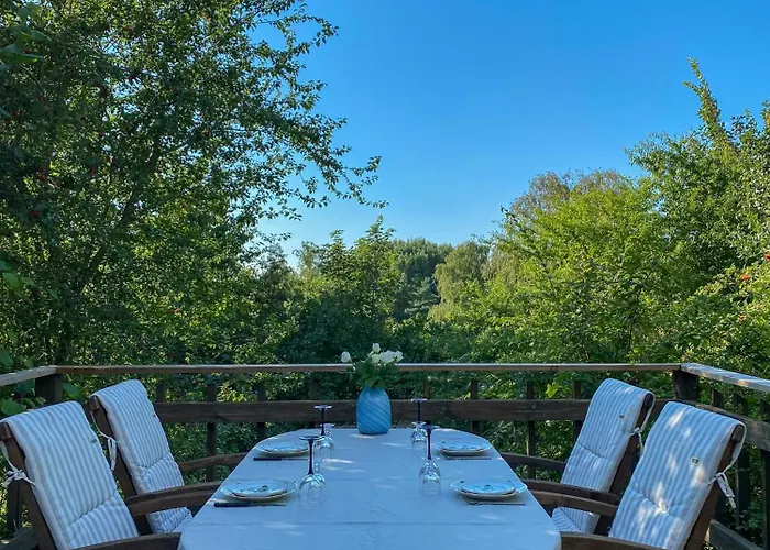 Cozy House By Sea In Hindbaerhytten Casa de Férias Fårevejle